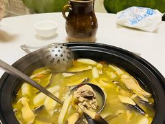 -菌之家·专业纯野生菌火锅·特色炒菌
