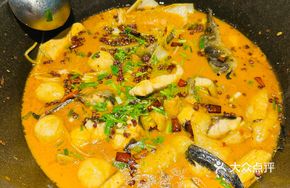 Signature Spicy Stone Pot Fish Base