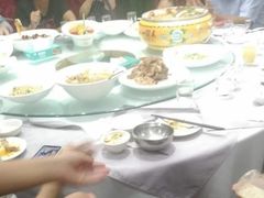 -一家人(凯旋路店)