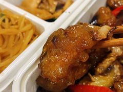 -关东小磨东北菜(上海长风大悦城店)