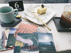 -UNI UNI(环亚凯瑟琳店)