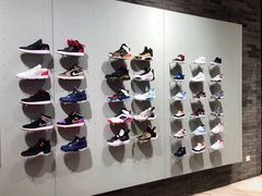 -Air Jordan(世贸天阶店)