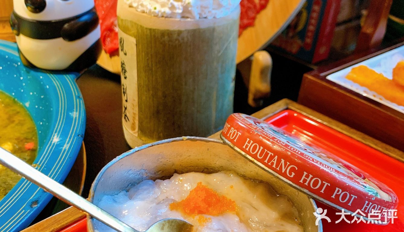 小龙虾+啤酒🍺+甜品冰沙🍧+火锅🍲组合=吼堂