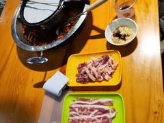 -养牛邓·潮汕牛肉海鲜自助火锅(广州店)
