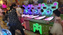 -卡通尼乐园(天一广场店)