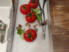 番茄脆菇沙拉-小大董·烤鸭(王府井apm店)