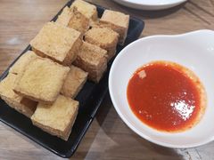 金陵炸臭豆腐-宝记烧烤·碳锅羊肉·羊蝎子火锅·夜食社(文体路创始店)