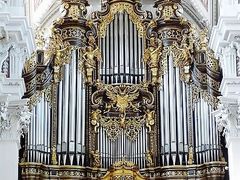 -斯蒂芬主教座堂(Stephansdom)