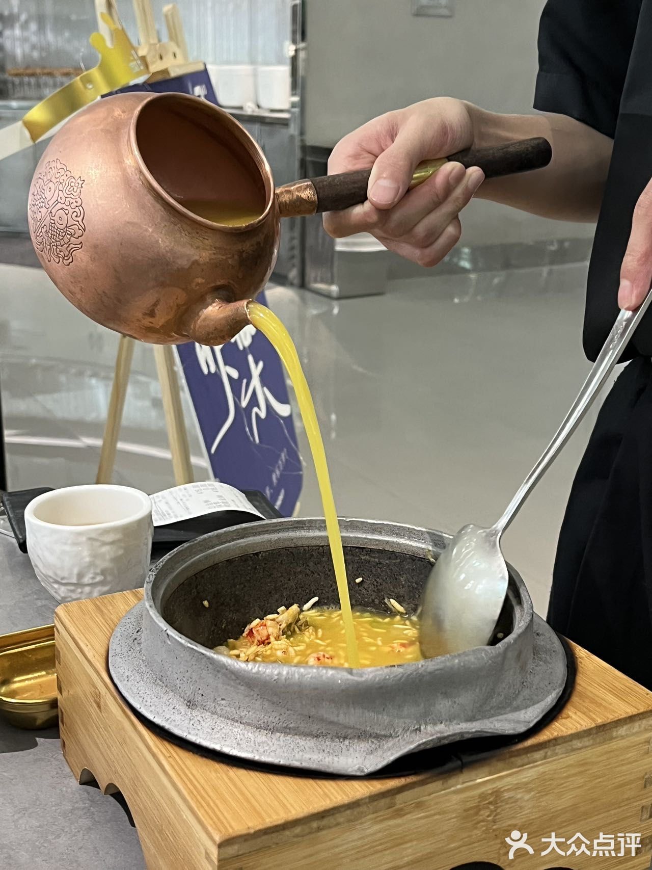 卧槽卧槽！！这居然在杭州...... 