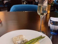 -卡佩罗意大利餐厅及酒吧Al Cappello Trattoria