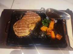 -必胜客(万达百货店)