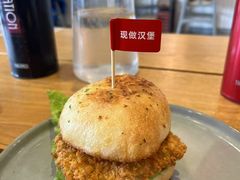 -必胜客(新中纬店)