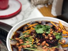 -玺炖·中国铁锅炖(虹桥天街店)