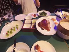 -逸馥荟(人广来福士店)