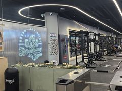 -TMG潮流健身(奥体莲荷里店)