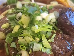 -拈签一笑黄牛肉辣卤串串