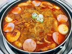 -三清洞摩西韩式年糕火锅(威高广场店)