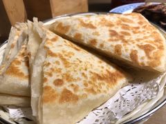 家常饼-十六中酱肉·烧烤·京菜小馆(五方桥旗舰店)