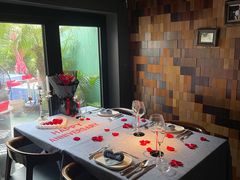 -弦月窗LUNETTE BY AMANDA(复兴路店)