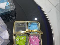 -雅悦齿科(顾村公园店)