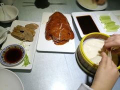 -鸭王烤鸭店(三里河店)