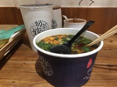 -南门金峰辣子鸡·玩串串(昌发展万科广场店)
