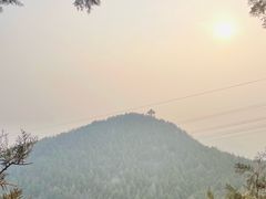 -蟒山国家森林公园天池停车场