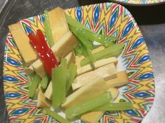 -塔兰齐新疆孜然火锅(鲤鱼山路店)