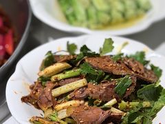 -张大胡子鱼头火锅酒楼(长益路店)