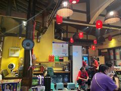 -富正毅三下锅·湘西韵味(天门山索道店)
