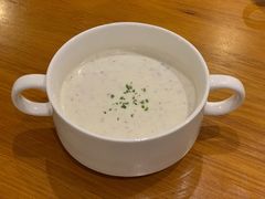 蘑菇浓汤-LUCCA卢卡西班牙海鲜饭(远洋广场店)