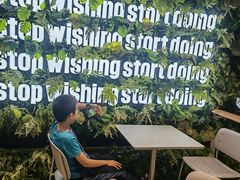 -M Stand(宁波万象城店)