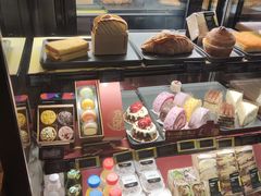 -星巴克(广州百信广场东区店)
