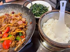 -富正毅三下锅·湘西韵味(天门山索道店)