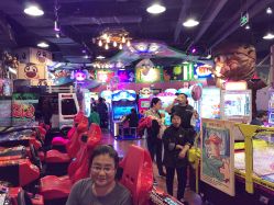 -卡通尼乐园(景枫中心店)