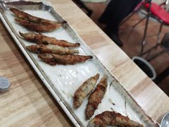 烤多春鱼-牛信亭韩国料理·炭火烤肉(紫藤路店)