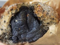 黑芝麻炸弹-熊叔熊婶面包房(团结湖店)
