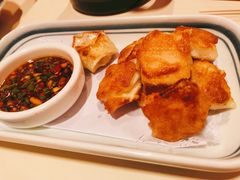 招牌虾仁馄饨-侯师傅热炒店(印象城店)