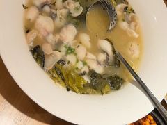 -严记小天府酸菜鱼(西四路店)