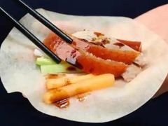 -六和聚传统烤鸭.天津菜(和平店)