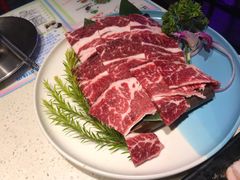 特品雪花牛小排-正宗齐齐哈尔烤肉·齐牛哥鲜切炭火烤肉(杭州总店)