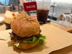 -必胜客(大宁路店)