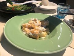 -港丽餐厅(高德置地店)