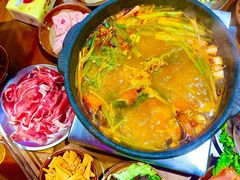 -黔有有贵州酸汤夺夺粉火锅(五味十字店)