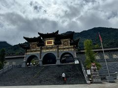 -冕宁灵山寺