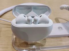 -华为授权体验店(万航渡路)