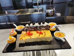 -上海虹桥宾馆·SLIDER(郁锦香店)