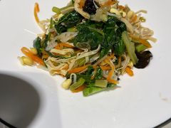 -香山湖家家宴(中山陵店)