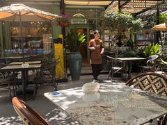 -玛格萝妮比萨屋(四平店)