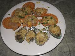 -四川小胡子海鲜(丁村万人海鲜广场店)